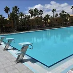 Apartamento Home2book Breezy Palm View Duplex With Pool