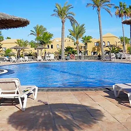 Home2book Breezy Palm View Duplex With Pool *