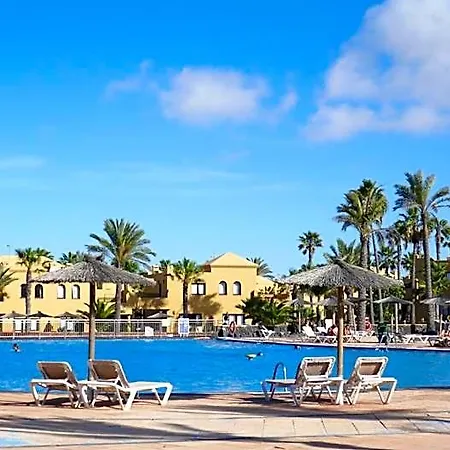 Home2book Breezy Palm View Duplex With Pool شقة كوراليهو