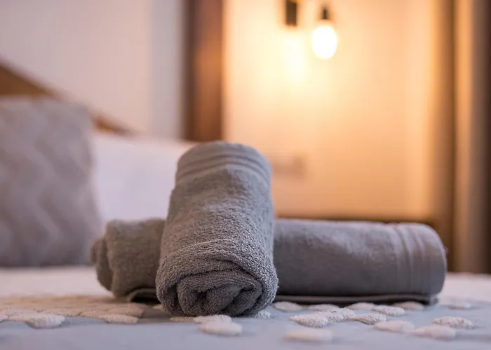 Home2book Breezy Palm View Duplex With Pool דירה *